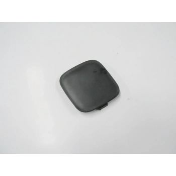 TOYOTA COROLLA- NDE180- 16/18; ÖN TAMPON ÇEKİ DEMİRİ KAPAĞI