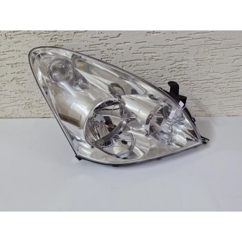 TOYOTA COROLLA VERSO SAĞ ÖN FAR MOTORLU SIFIR 2004-2008