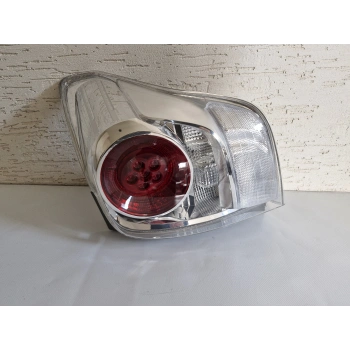 TOYOTA VERSO SAĞ ARKA STOP LAMBASI SIFIR 2013-2016