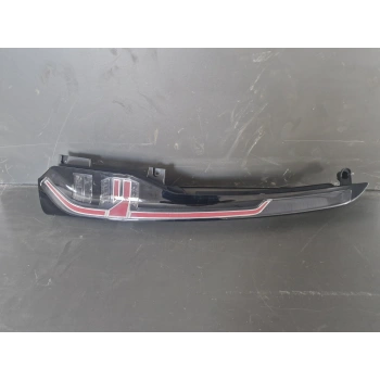 VOLKSWAGEN CADDY SAĞ STOP LAMBASI LEDLİ SİYAH SIFIR 2021-2023