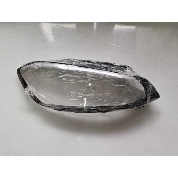 VOLKSWAGEN GOLF 7.5 SAĞ ÖN FAR CAMI SIFIR 2019-2021