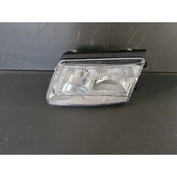 VOLKSWAGEN PASSAT B5 SOL ÖN FAR MANUEL SIFIR 1996-2000