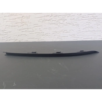 VOLKSWAGEN PASSAT SAĞ ÖN TAMPON IZGARA ÇITASI SIFIR 2015-2018