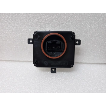 VOLKSWAGEN PASSAT TİGUAN GOLF SUPERB FAR BEYNİ SIFIR 4G0907697H