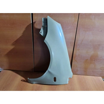 VOLKSWAGEN POLO SOL ÖN ÇAMURLUK 2001-2004