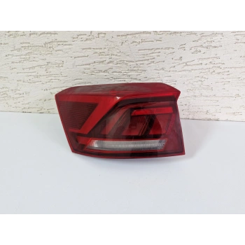 VOLKSWAGEN T-ROC SOL ARKA DIŞ STOP LAMBASI LEDLİ SIFIR 2020-2023