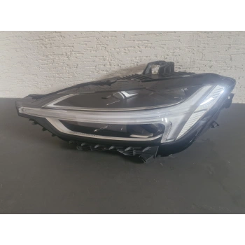 VOLVO XC60 SOL ÖN FAR SIFIR ORJİNAL 2018-2020