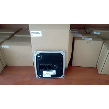 W117 CLA180 CLA200 ZENON FAR LED BEYNİ SIFIR 2013-2015