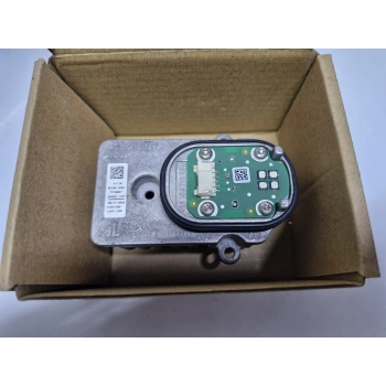 W205 C200 FAR LED MODÜLÜ BEYNİ ORJİNAL SÖKME 2014-2018