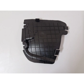 W205 C200 SOL ÖN DAVLUMBAZ KAPAĞI SIFIR 2014-2018