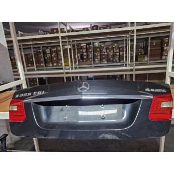 W212 E180 E200 ARKA BAGAJ KAPAĞI DOLU ORJİNAL SÖKME 2009-2012