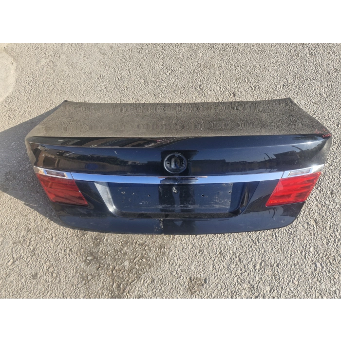 BMW 7 KASA F01 730 740 ARKA BAGAJ KAPAĞI DOLU ORJİNAL SÖKME 2007-2011