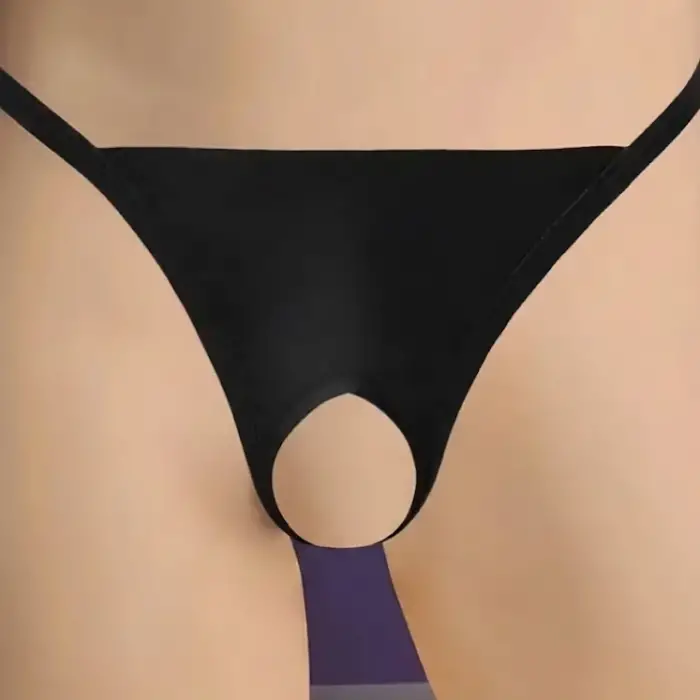 Siyah Özel Bölgesi Açık Kadın String