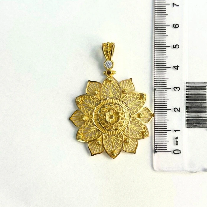 14 Ayar Altın Zincirli Güneş Dorika Kolye