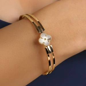 Altın Yonca Kaburga Kelepçe