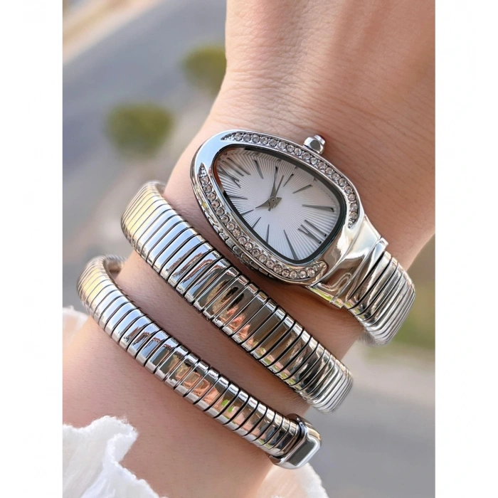 Gümüş Renk Beyaz Kadran Yılan Saat Dolamalı Saat