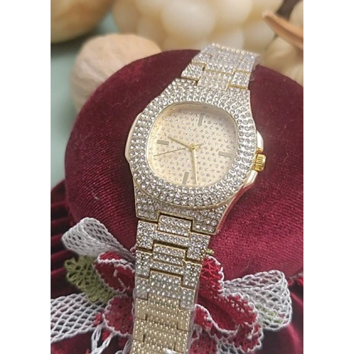 Altın Renk Taş Kaplama Oval Kasa Tasarım Kadın Kol Saati