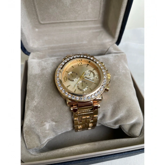 Metal Kordon Altın Renk Ve Taşlı Kadın Kol Saati