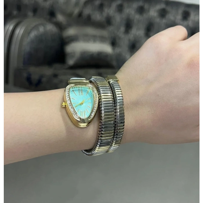 Kadın Altın & Gümüş Renk Detaylı Turkuaz Kadran Taşlı Bilezik Saat