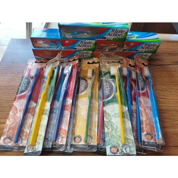 3LÜ ETKİ DİŞ MACUNU 7 ADET 50MM NATURAL ORTA DİŞ FIRÇASI 20 ADET