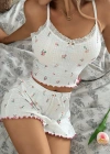 Kadın Çiçek Desenli Dantel Askılı Şortlu Pijama Takımı 5235