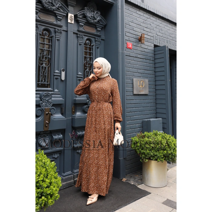 KADIN Kahve %100 Viskon Pamuklu Belden Bağlamalı Çiçek Desen Kat Kat Elbise V9540