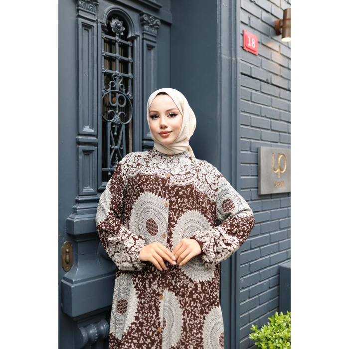 KADIN Kahverengi %100 Viskon Pamuklu Boydan Düğmeli Etnik Desen Bol Kesim Tesettür Elbise E743