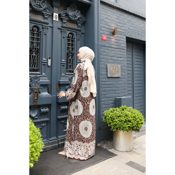 KADIN Kahverengi %100 Viskon Pamuklu Boydan Düğmeli Etnik Desen Bol Kesim Tesettür Elbise E743
