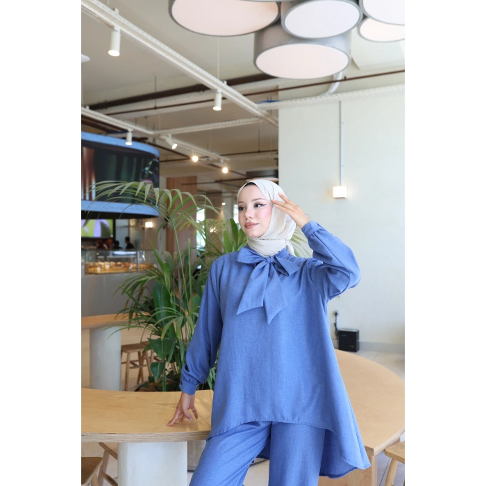 KADIN MAVİ FİYONKLU SOFYA KETEN İKİLİ TAKIM