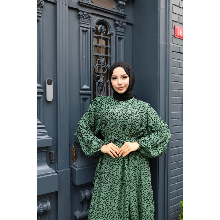 KADIN Yeşil %100 Viskon Robalı Salaş Model Kuşaklı Battal Maxi Boy Tesettür Elbise Vbtl3322