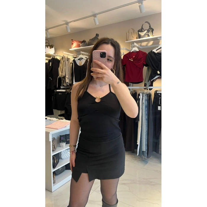 Gold U-Toka Detaylı Halter Bluz