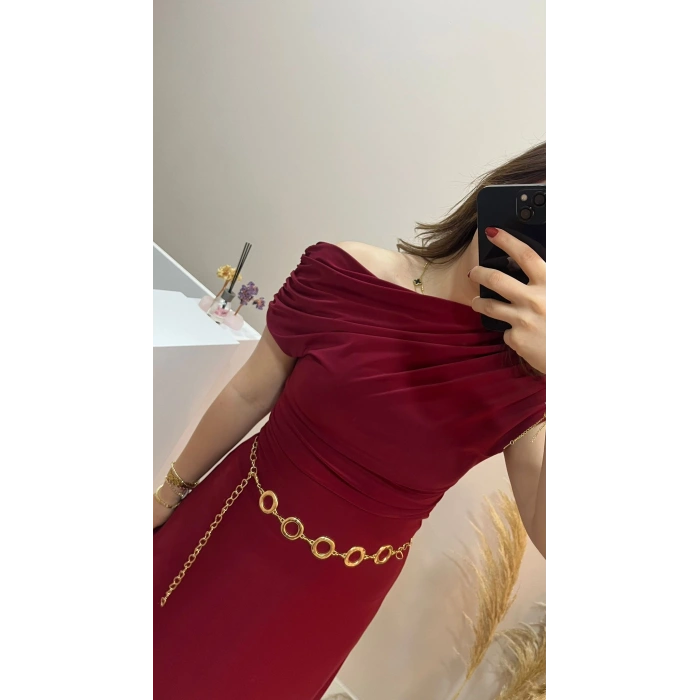 Kemerli Kayık Yaka Elbise