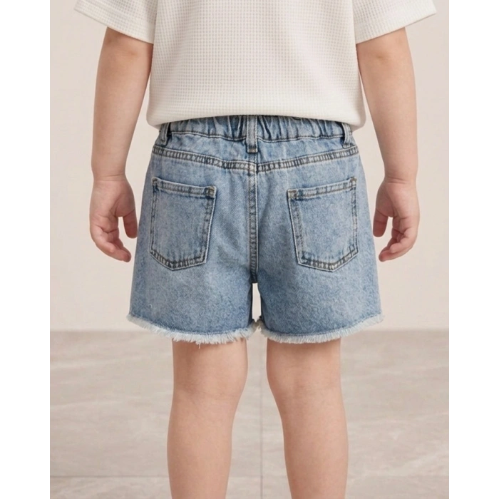 Çiçek Nakış Detaylı Denim Şort