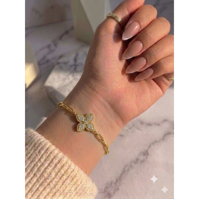 Gold Renk Taşlı Yonca Figürlü Zincir Bileklik