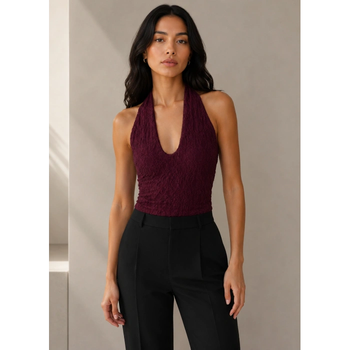 Halter Yaka Dantel Detaylı Top