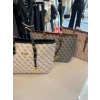 Guess Logo Detaylı Premium Omuz Çantası