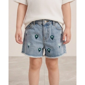 Çiçek Nakış Detaylı Denim Şort