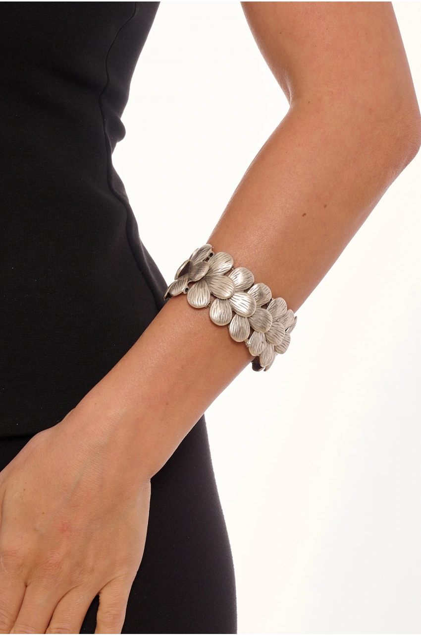 Kiraz Elastic Silver Plated Flower Bracelet