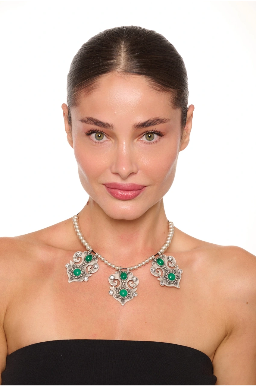 Kiraz Green Stoned Silver Plated Necklace