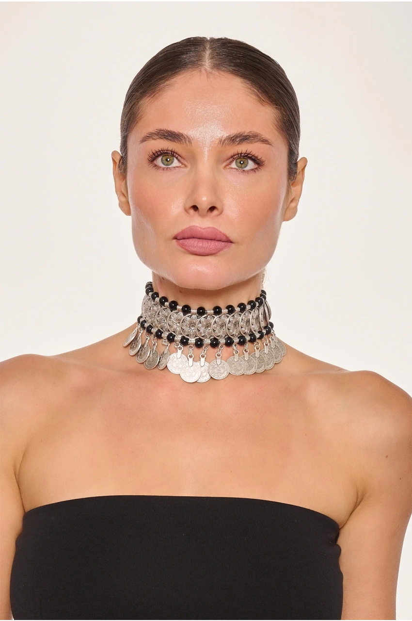 Kiraz Black Breads Silver Plated Necklace