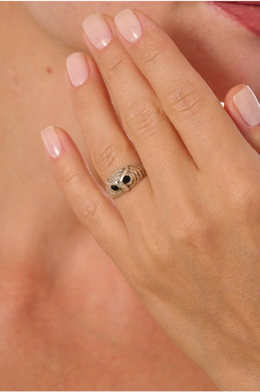 Kiraz Black Crystal Stoned Silver Plated Ring