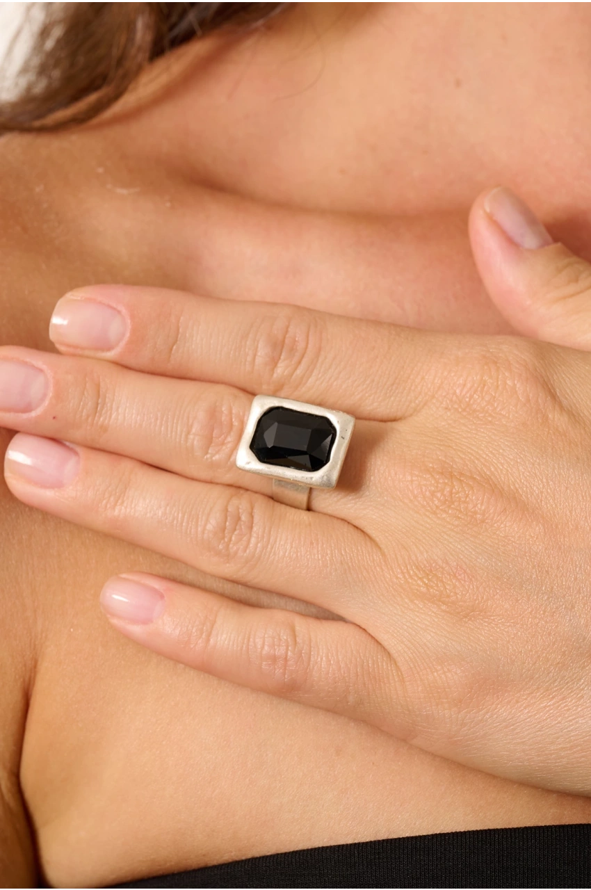 Kiraz Black Crystal Stoned Silver Plated Ring