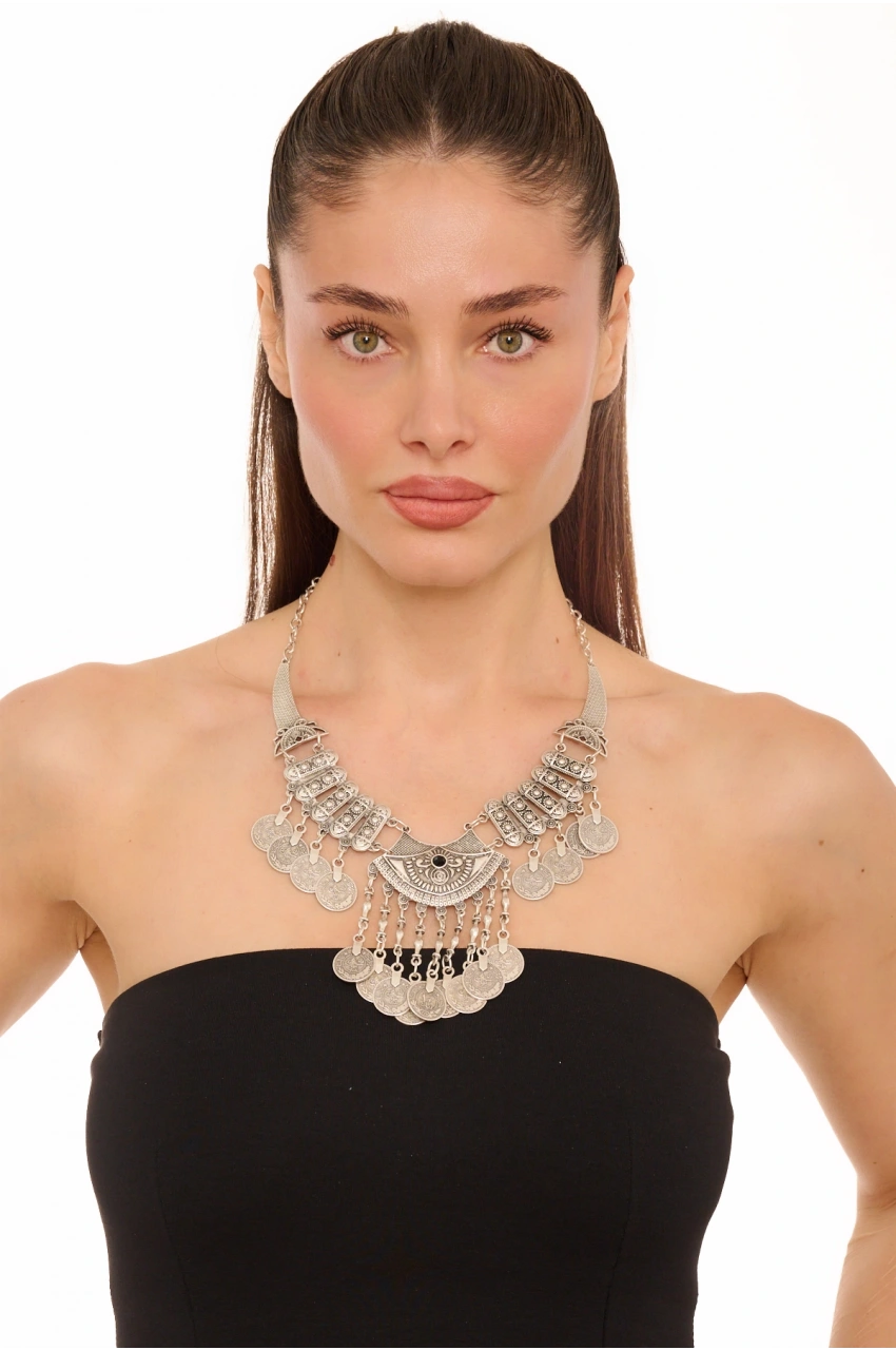 Kiraz Black Crystal Stoned Silver Plated Necklace