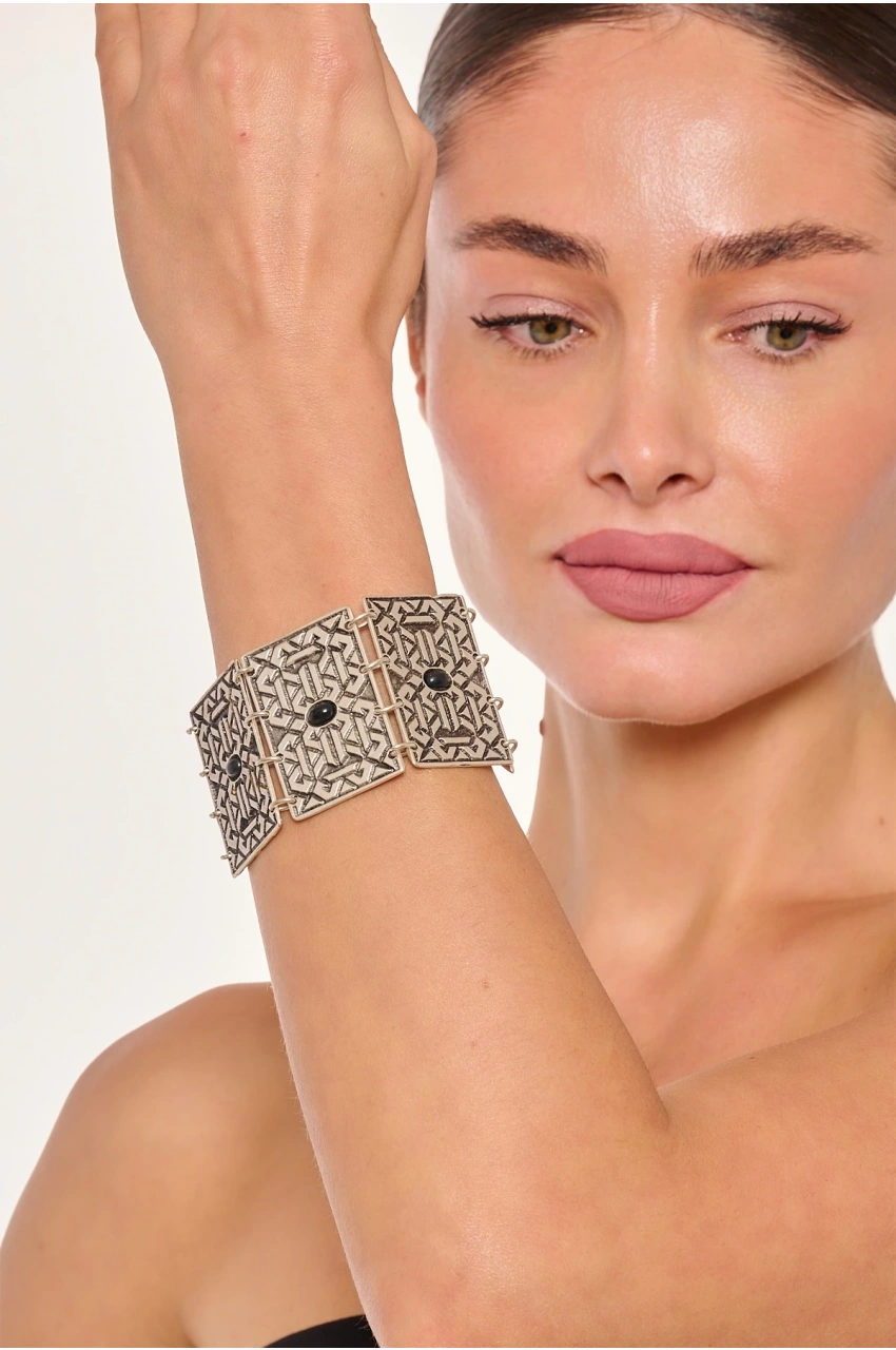 Kiraz Black Stoned Silver Plated Bracelet