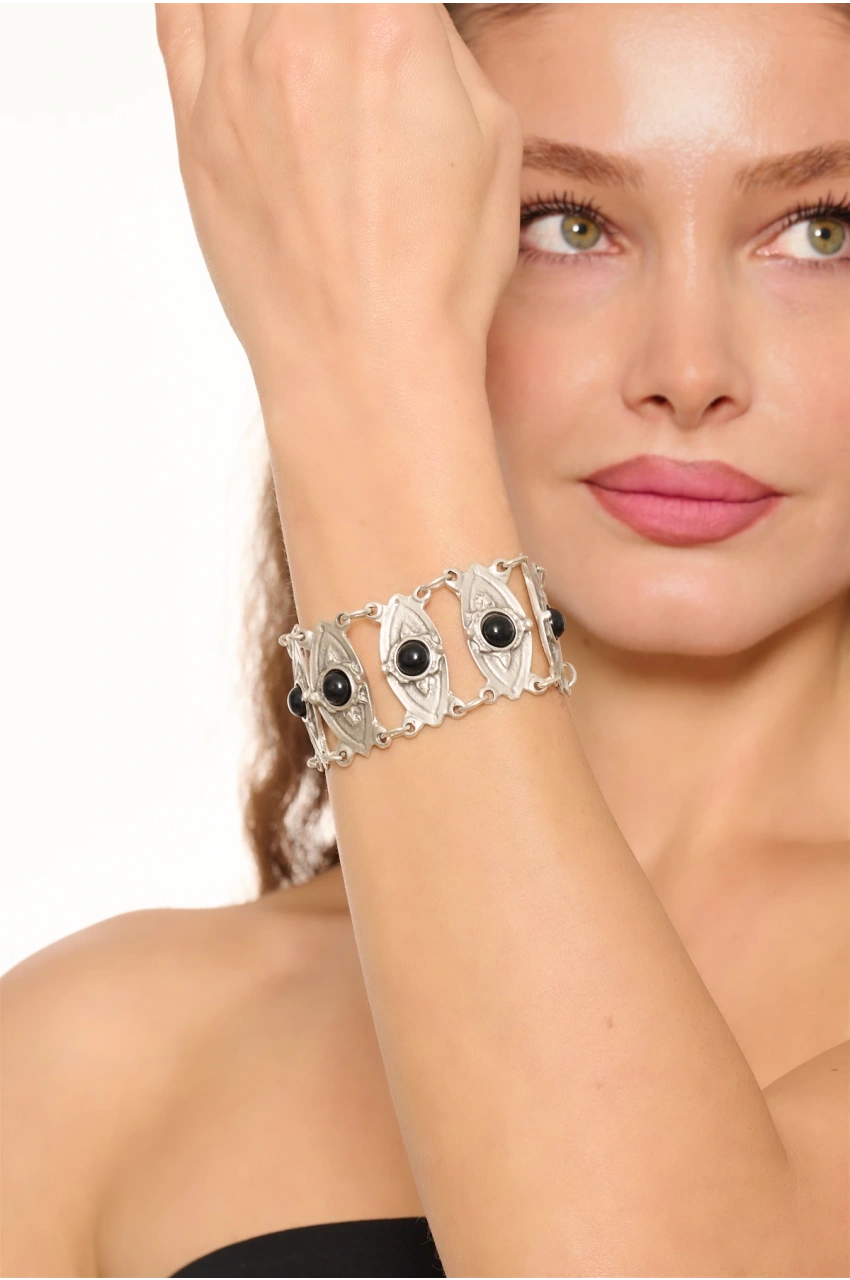 Kiraz Black Stoned Silver Plated Bracelet