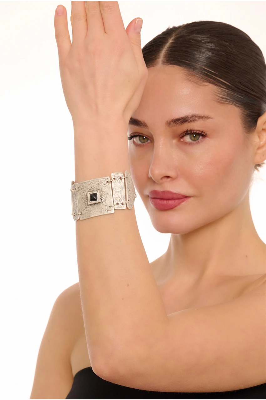 Kiraz Black Stoned Silver Plated Bracelet