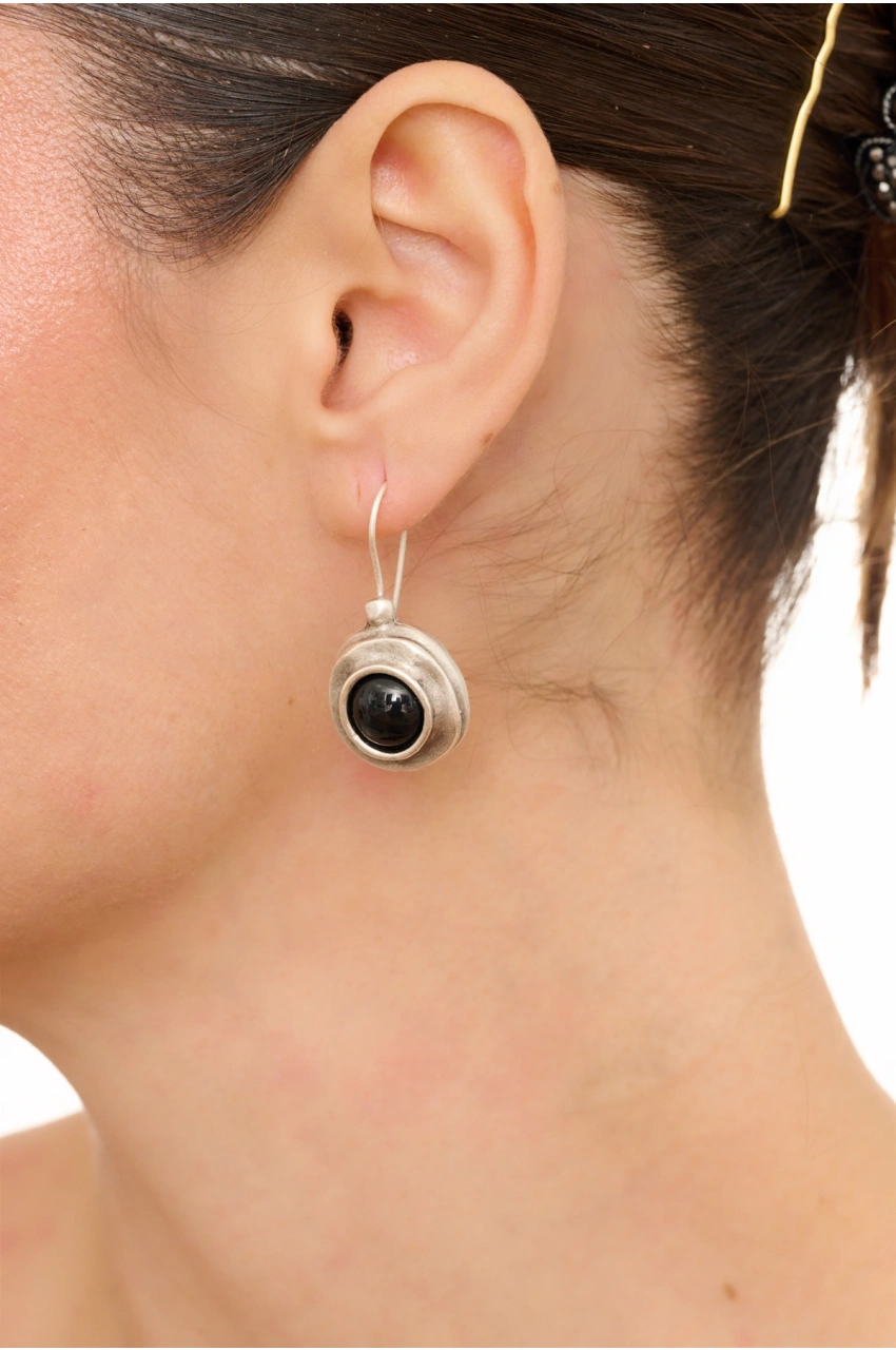 Kiraz Black Stoned Silver Plated Earring
