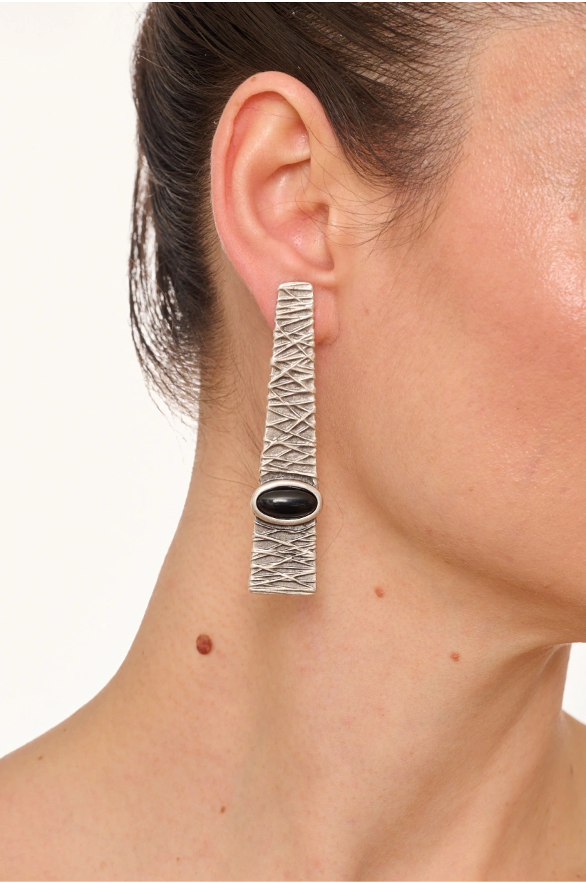 Kiraz Black Stoned Silver Plated Earring