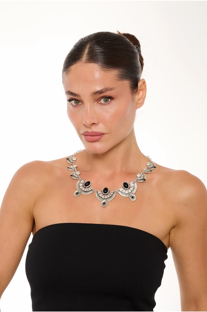 Kiraz Black Stoned Silver Plated Necklace