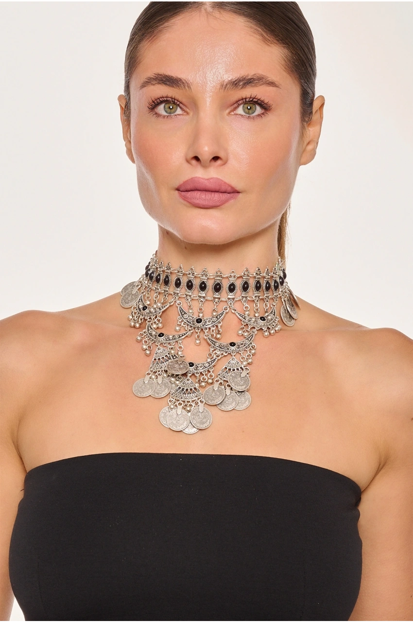 Kiraz Black Stoned Silver Plated Necklace